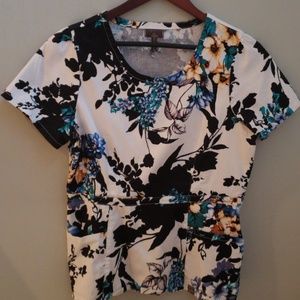 Jaanuu Medium Peplum Scrub Top